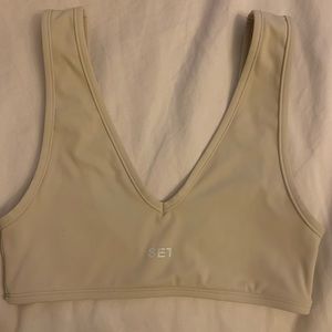 ‼️SOLD ON MRCARI‼️‼️SET Sport Bra